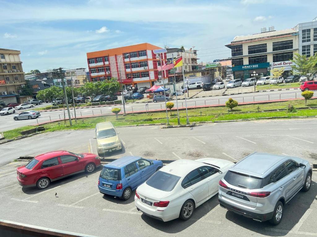 Mega Inn Sri Aman Simanggang Exterior photo